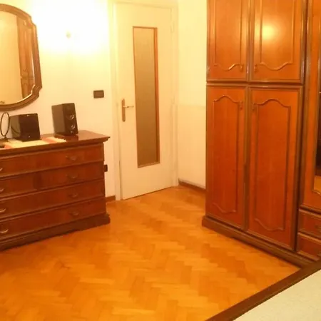 Lejlighed Apartment *